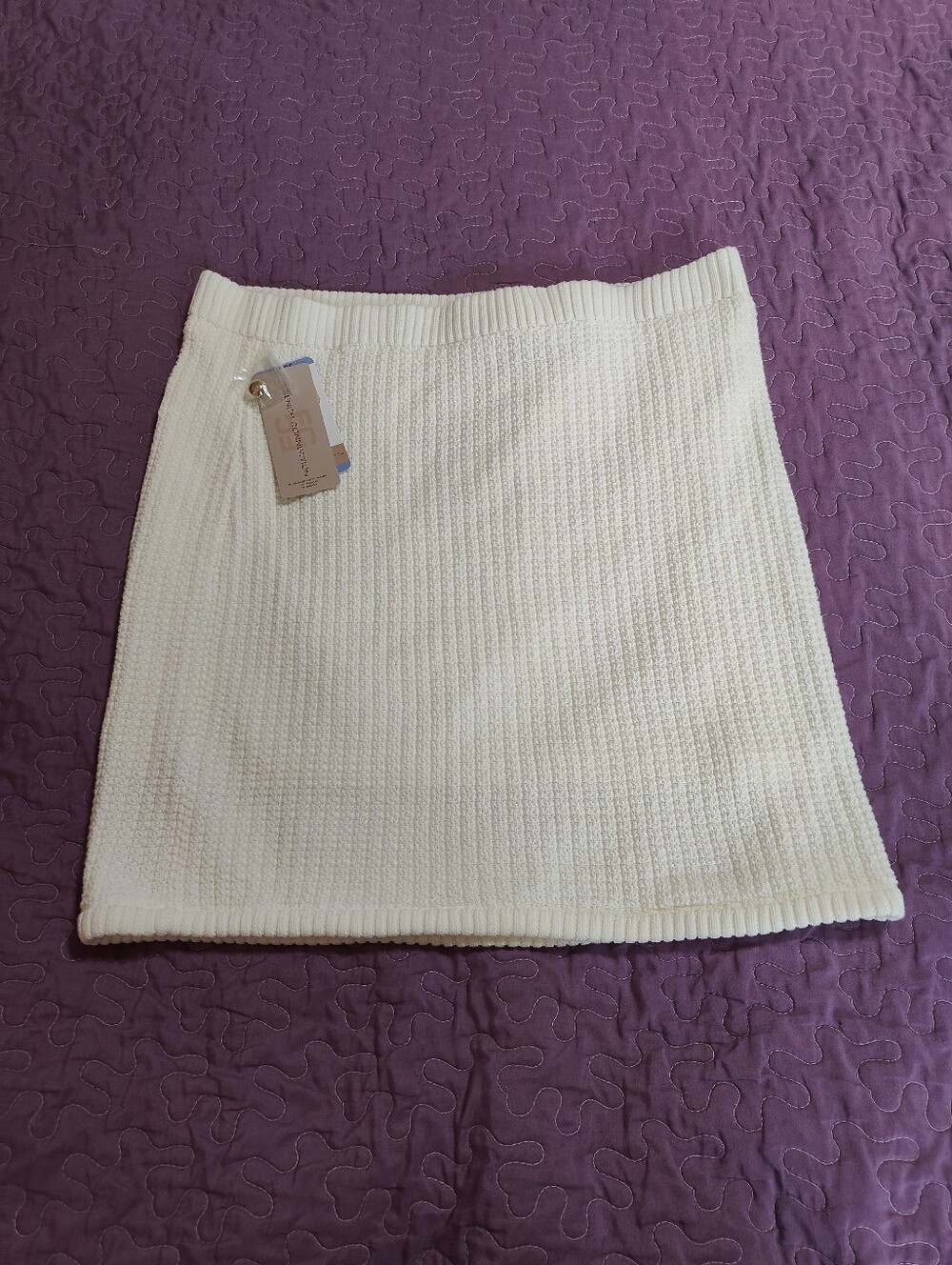French Connection Women's Mini Sweater Skirt Size Large NWT - Picture 3 of 5